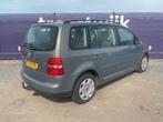 2005 - Volkswagen - Touran - 1.6-16V FSI Trendl. - Personena, Auto's, Gebruikt, Overige brandstoffen, Bedrijf, Euro 4