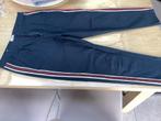 Chino anti-fit maat 31/32 met mooie accentlijn, Jack&Jones, Ophalen of Verzenden, Zo goed als nieuw, Maat 48/50 (M)
