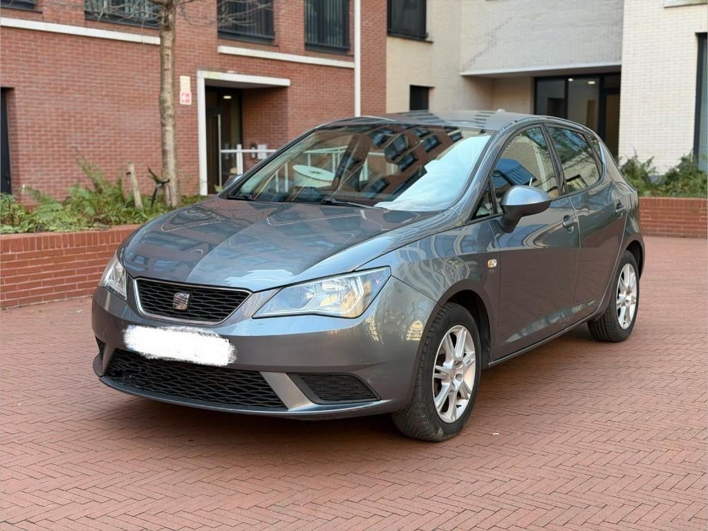 Seat ibiza 1.2 essence Automatique prête à immatriculé, Autos, Seat, Particulier, Ibiza, ABS, Airbags, Air conditionné, Ordinateur de bord