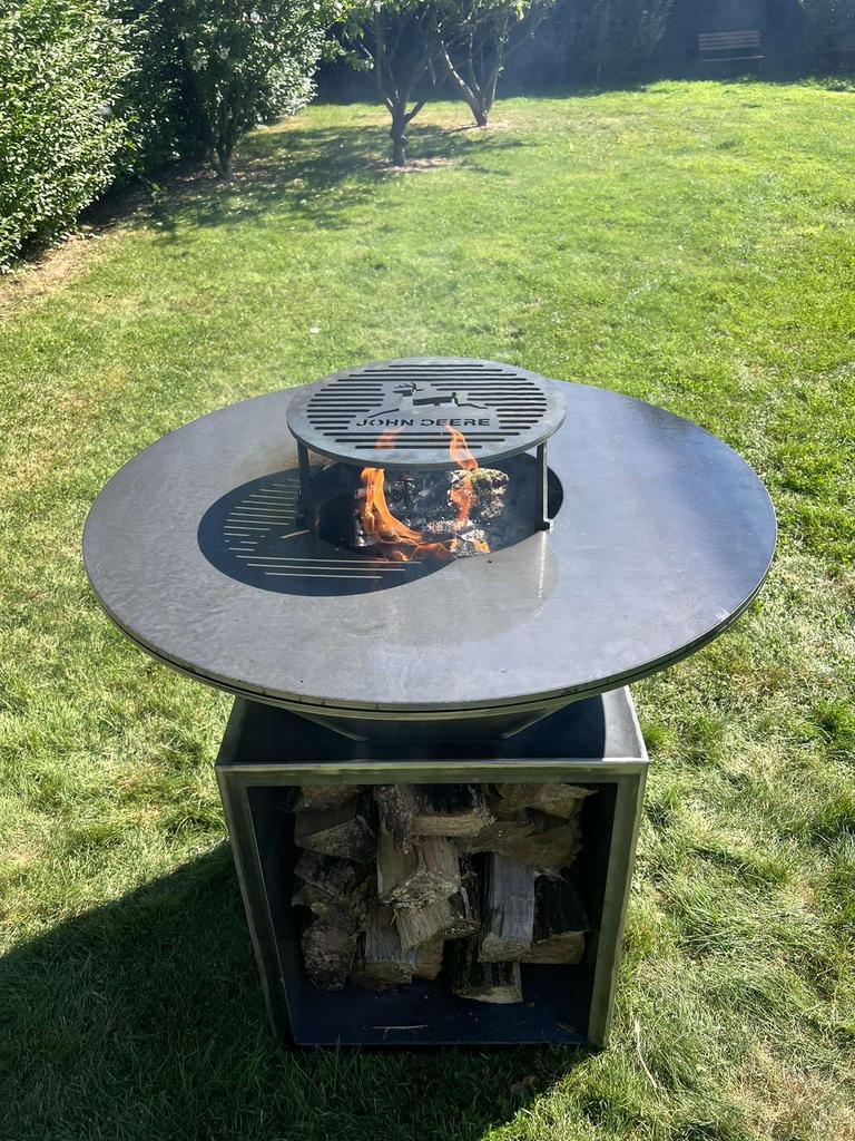 Brasero bbq plancha personnalisee 🔥🔥🔥, Jardin & Terrasse, Foyers de jardin, Comme neuf, Enlèvement