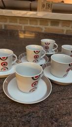 6 porseleinen tassen met onderbordje, Ophalen, Zo goed als nieuw, Porselein, Kop en/of schotel