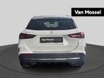 Mercedes-Benz GLA 200 AMG Line + LED + PARKEERSENSOREN + CAM, Auto's, Stof, 4 cilinders, Wit, 120 kW