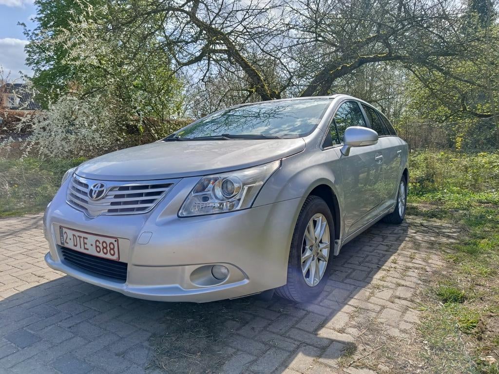 Toyota Avensis stationwagon T27 (2011) 2.0 Diesel, Auto's, Toyota, Euro 5, Diesel, Particulier, Dealer onderhouden