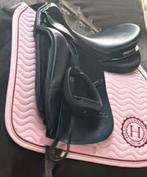 Selle dressage prestige 17,5, Enlèvement, Comme neuf