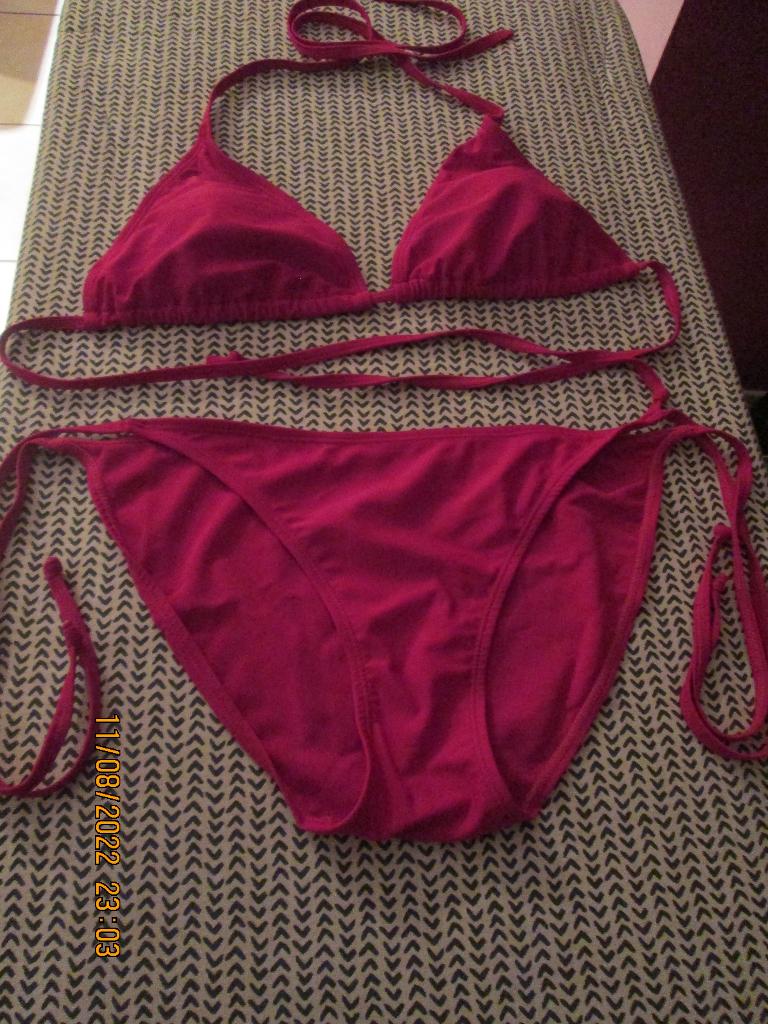 Bikini complet rouge (2 pièces) Taille : L, Kleding | Dames, Badmode en Zwemkleding, Ophalen, H&M, Zo goed als nieuw, Bikini