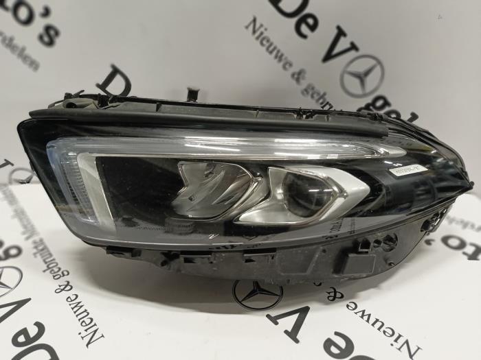 Phare gauche d'un Mercedes A-Klasse, 3 mois de garantie, Utilisé, -, -