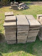 Gratis betondal stenen, 140 stuks, Tuin en Terras, Tegels en Klinkers, Ophalen, Gebruikt, Beton, Overige typen