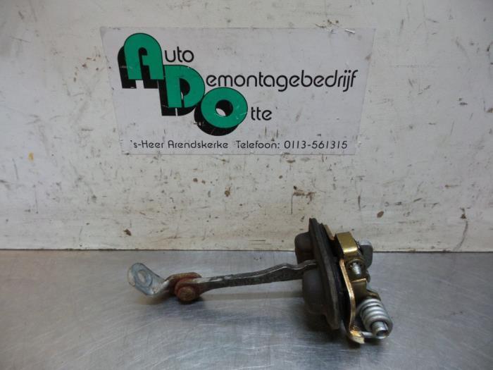 Butée 2portes gauche d'un Renault Kangoo (Kangoo 01-), Autos : Pièces & Accessoires, Carrosserie & Tôlerie, Renault, Utilisé, 3 mois de garantie