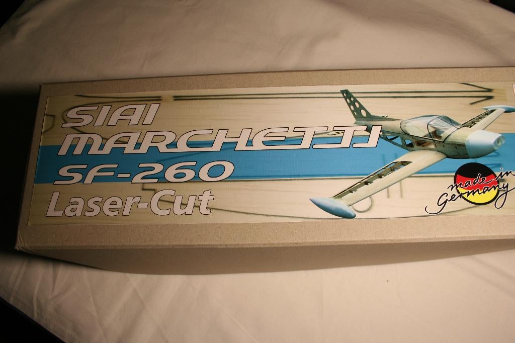 Jamara 006138 Marchetti SF-260 met retracts, Hobby en Vrije tijd, Modelbouw | Radiografisch | Vliegtuigen, Ophalen of Verzenden