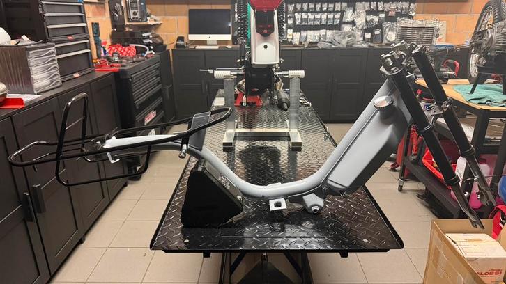 Honda camino sport complete kader Y129…, Fietsen en Brommers, Brommers | Honda, Overige modellen, Ophalen