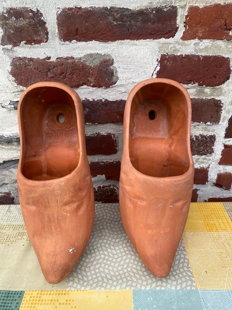 Paar antieke grote klompen bloempot, Tuin en Terras, Ophalen of Verzenden, Zo goed als nieuw