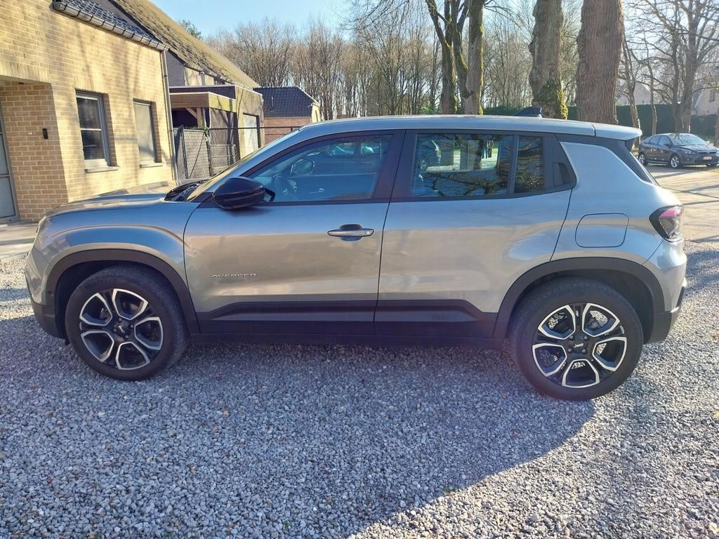 Jeep Avenger 1.2 Altitude, Autos, Achat, Euro 6, Boîte manuelle, Entretenue par le concessionnaire