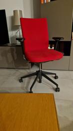 chaise de bureau, Envoi