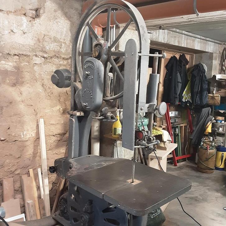 Scie à ruban de menuiserie, Doe-het-zelf en Bouw, Gereedschap | Zaagmachines, Gebruikt, Lintzaag, Ophalen