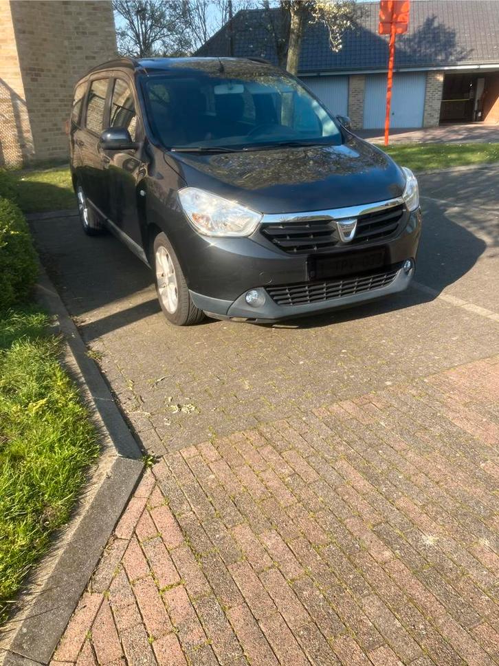Dacia Lodgy 1.5 dci 7 Places, Auto's, Dacia, Particulier, Lodgy, ABS, Airbags, Airconditioning, Bluetooth, Boordcomputer, Centrale vergrendeling
