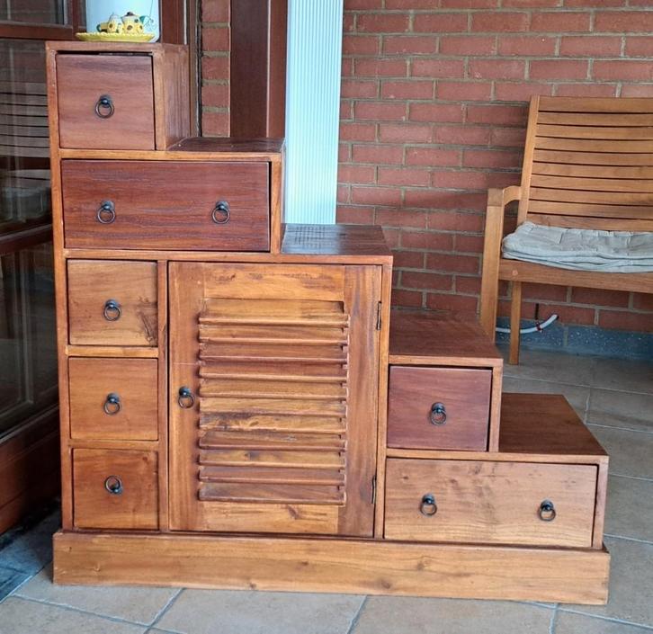 meuble de rangement escalier, Huis en Inrichting, Kasten | Overige, Zo goed als nieuw, Ophalen