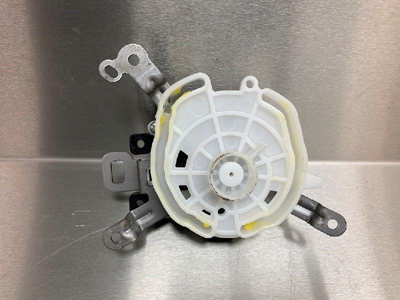 ACTIONNEUR MOTEUR VOLET CHAUFFAGE Honda Civic (FK6 / 7/8/9), Utilisé, Honda