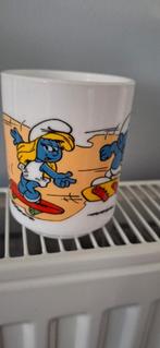 Vintage mok Smurfen thema sport : skating - 1990 Dixan, Verzamelen, Ophalen of Verzenden, Zo goed als nieuw, Smurfin, Gebruiksvoorwerp