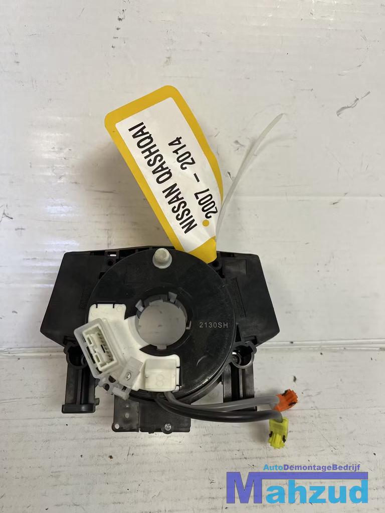 NISSAN QASHQAI J10 sleepring airbagring 2007-2014 2130SH, Nissan Motor Co., Ltd., Takashima 1-chome 1-1
220-8686  Yokohama, Utilisé