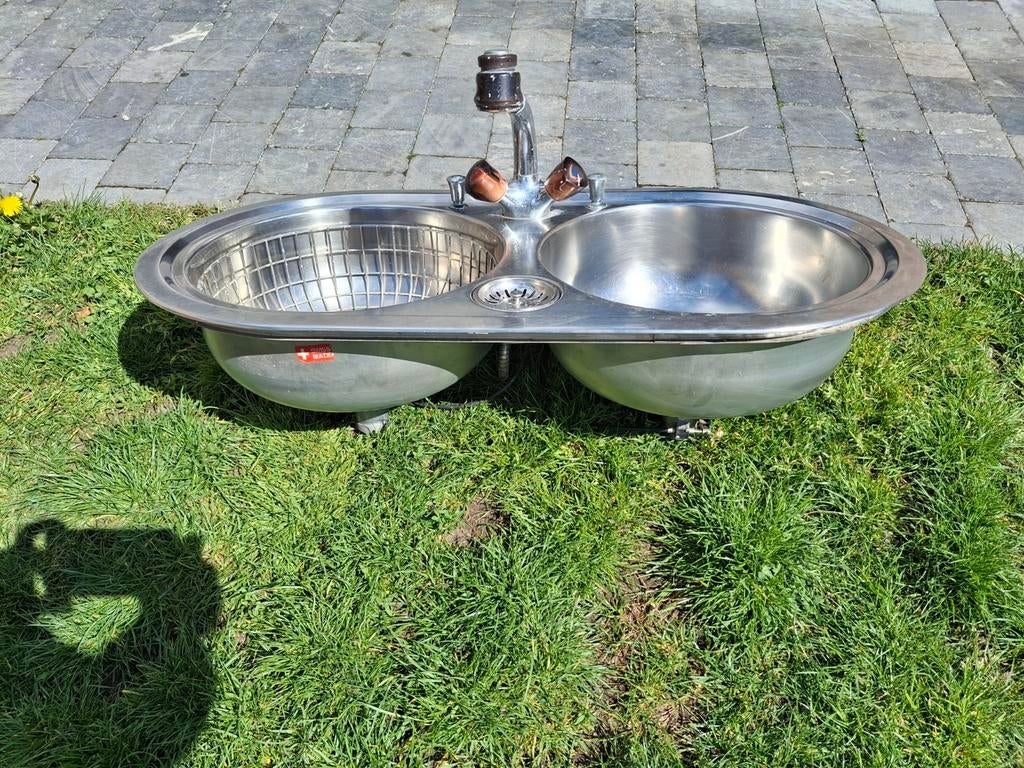 Dubbele inox spoelbak, Ophalen