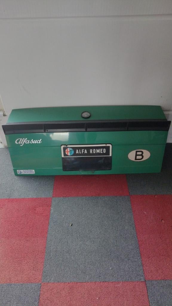 Couvercle de coffre Alfasud, Autos : Pièces & Accessoires, Enlèvement ou Envoi