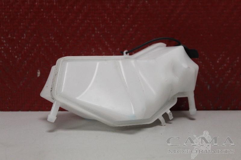 BOCAL LIQUIDE DE REFROIDISSEMENT BMW (17128523489), Motos, Dhr. S. di Majo, Utilisé, Info@cama-motorparts.nl, P.J. Troelstraweg 8 8
3144 CX  MAASSLUIS, NL