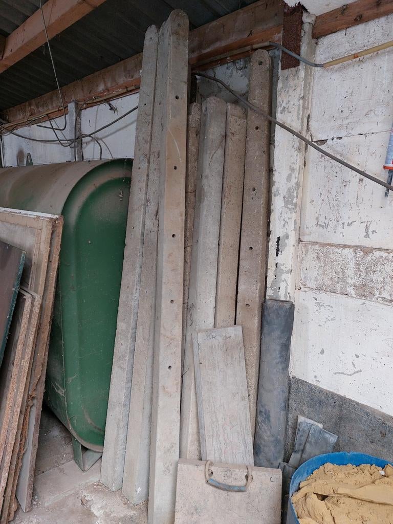 Betonnen palen, Ophalen