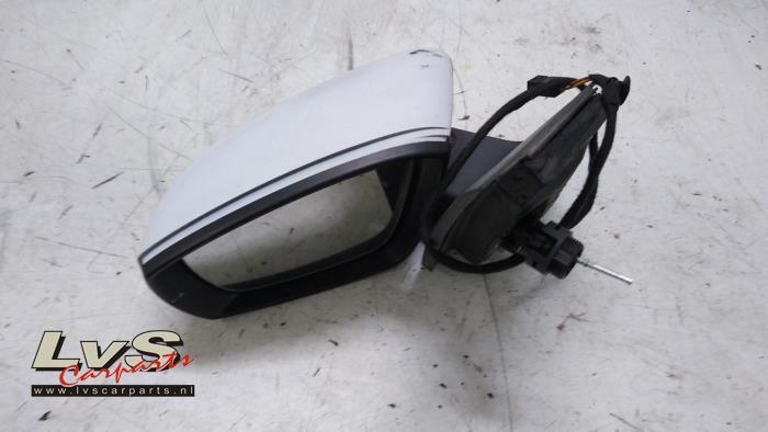 Rétroviseur extérieur droit d'un Volkswagen Polo, Autos : Pièces & Accessoires, Volkswagen, -, 3 mois de garantie, Utilisé