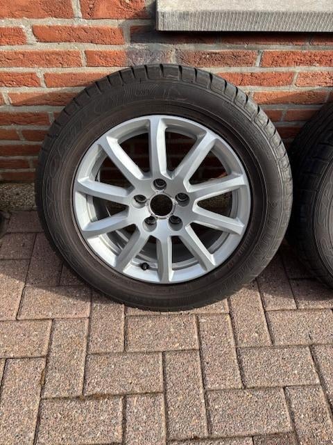 Audi A4 originele 16 inch velgen met zomerbanden, Ophalen, Gebruikt, Velg(en), 16 inch