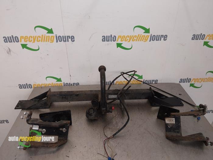 Crochet d'attelage d'un Opel Meriva, Autos : Pièces & Accessoires, Suspension & Châssis, Opel, Utilisé, 3 mois de garantie