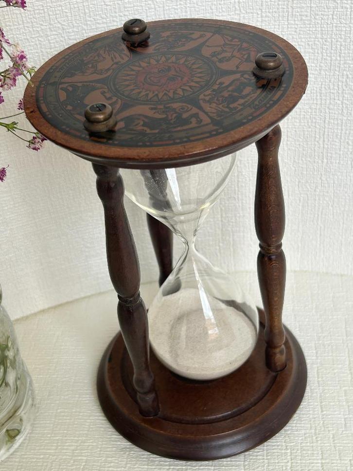 Sablier en bois vintage + motif zodiacal — déco astrologique, Antiquités & Art, Curiosités & Brocante, Enlèvement ou Envoi