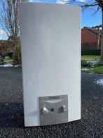 Vaillant turboMAG 14 doorstromer, Ophalen, Zo goed als nieuw, Geiser