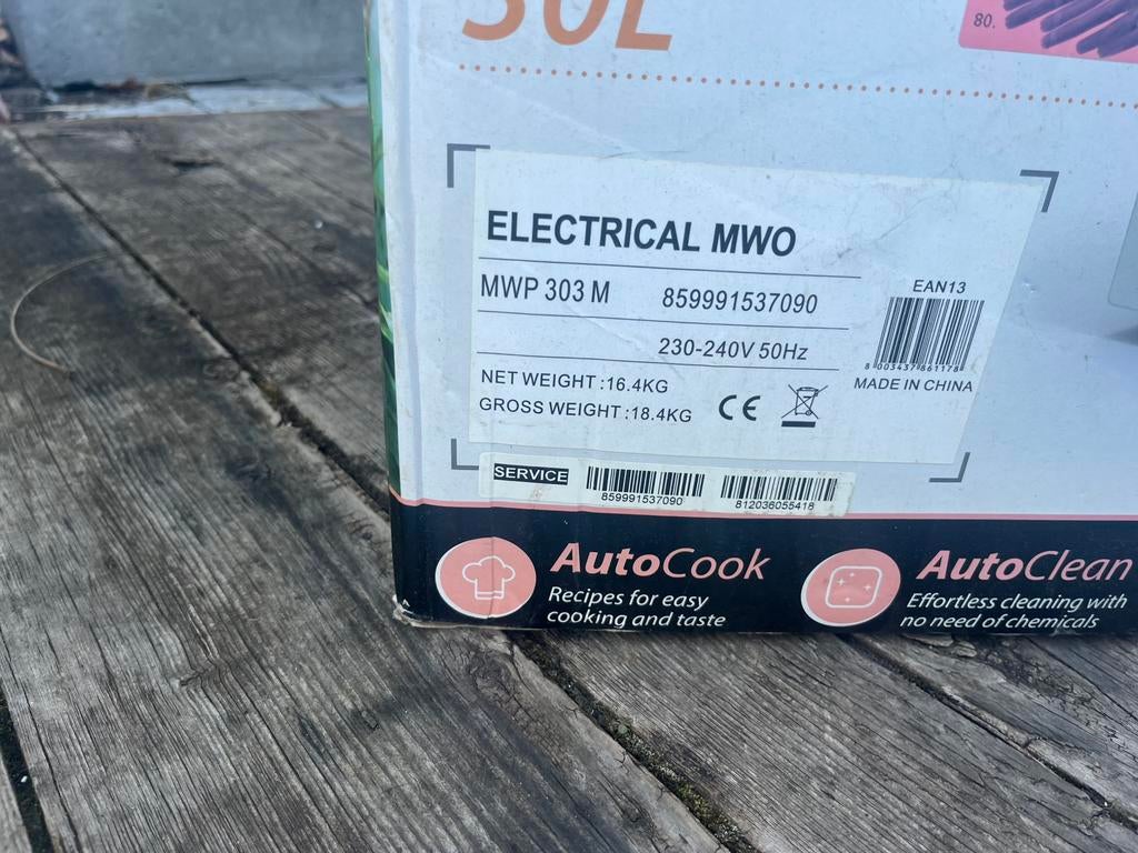 Four micro onde et grill, Enlèvement, Neuf