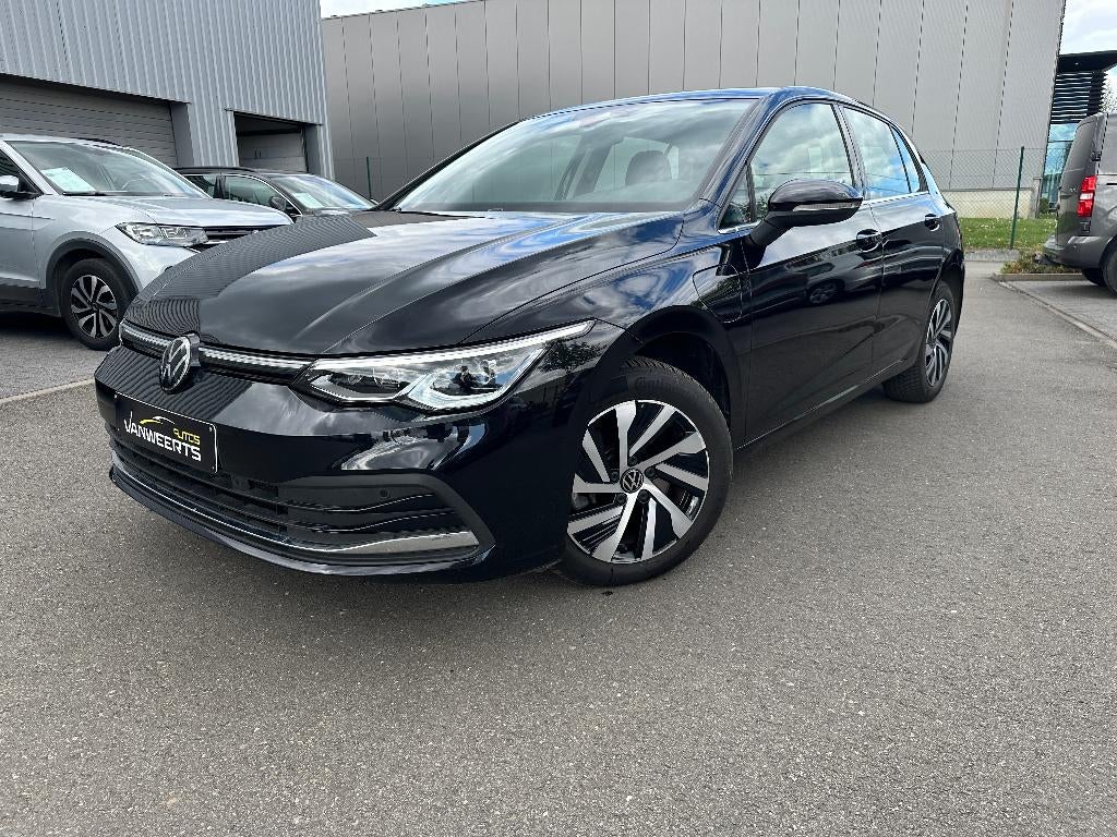 Vw Golf 8, 1.4 benzine + elektrisch, plug-in hybride CARPLAY, Auto's, Euro 6, 4 cilinders, Alcantara, Zwart