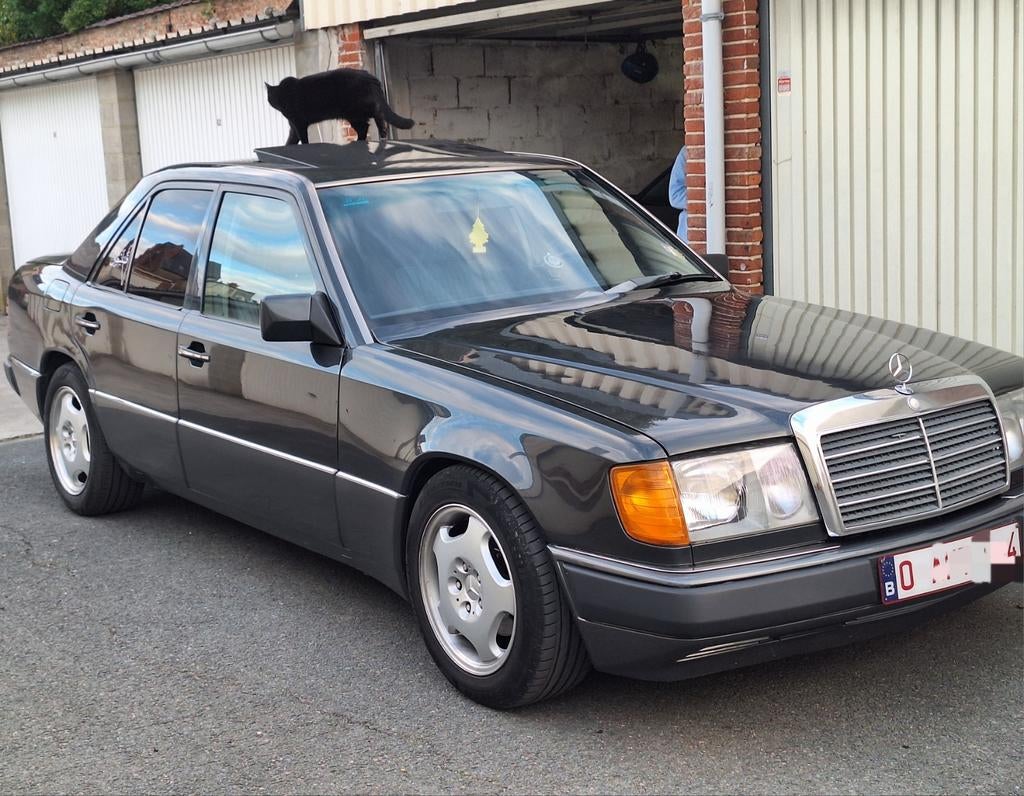 Mercedes-Benz W124 300D *AUTOMAAT *, Auto's, Automaat, Zwart, Mercedes-Benz, Particulier