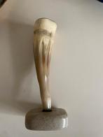 hoornvaas op marmeren drager, perfecte staat, Antiek en Kunst, Ophalen