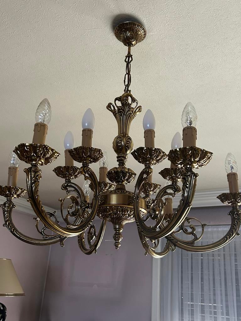 Bronzen luster 12 lichtpunten, Ophalen