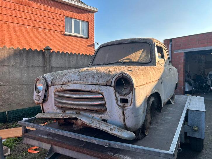 Ford Anglia 100E Berline – schuurvondst, Autos, Ford, Particulier, Autres modèles, Berline, Enlèvement ou Envoi