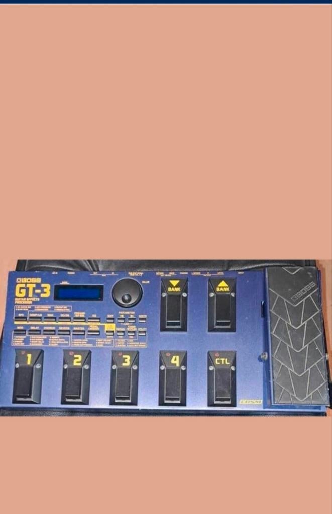 Pedale boss gt3, Informatique & Logiciels, Cartes mères, Enlèvement ou Envoi