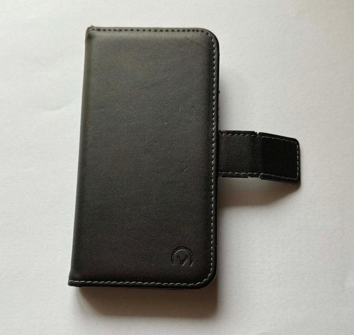 Hoesje voor I Phone 5 Se - als nieuw in excellent kunstleer, Telecommunicatie, Mobiele telefoons | Hoesjes en Screenprotectors | Apple iPhone