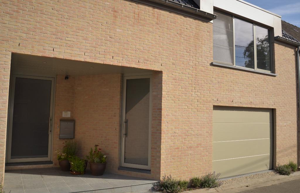 Te huur per maand: Stijlvol vakantieappartement te Lierde, 35 à 50 m², Province de Flandre-Orientale