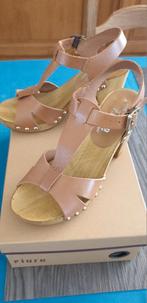 Sabots cuir PIURE - Pointure 36, Vêtements | Femmes, Chaussures, Enlèvement ou Envoi, Comme neuf, Piure, Sabots