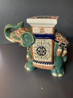 retro keramiek olifant bijzettafel, Antiek en Kunst, Antiek | Keramiek en Aardewerk, Ophalen