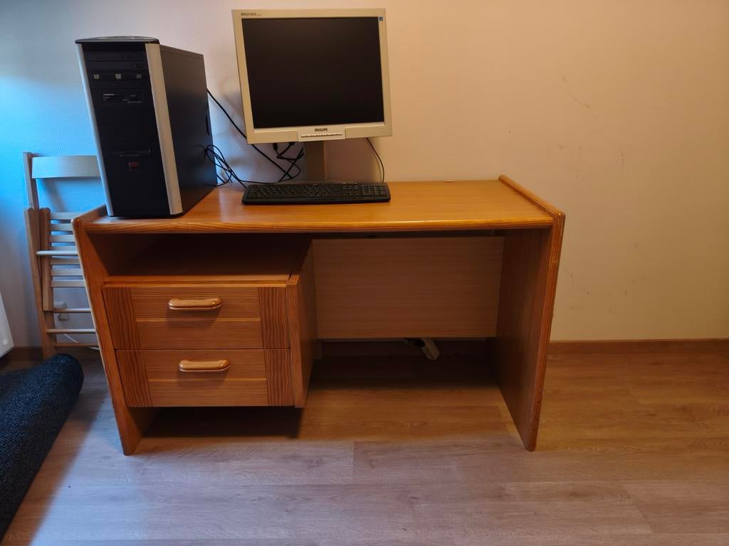 Bureau grenenhout, Ophalen