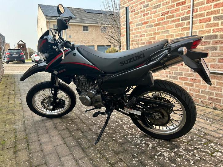 Suzuki dr 125 sm 2009, Motoren, Motoren | Suzuki, Particulier, Super Sport, 11 kW of minder, 1 cilinder, Minimaal motorrijbewijs A1