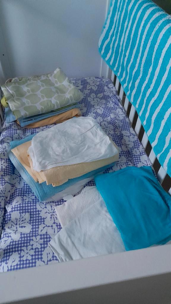 Baby- kinderuitzet, Kinderen en Baby's, Babywiegjes en Ledikanten, Zo goed als nieuw, Overige typen, Ophalen