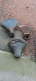 Ancestor stoelen, Motoren, Ophalen