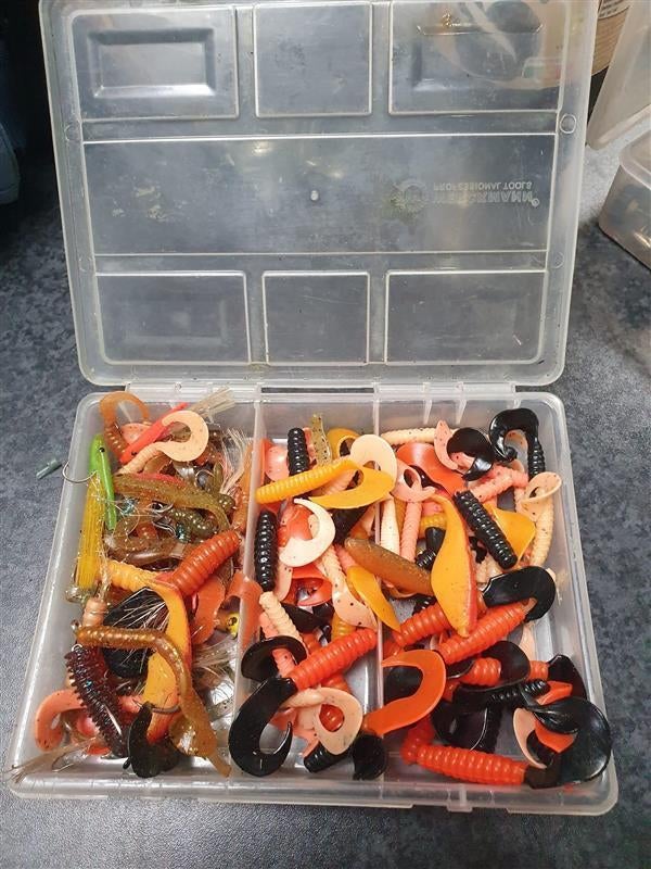 Nieuwe 50 - 60 shads vissen algemeen, Watersport en Boten, Ophalen of Verzenden, Nieuw, Kunstaas