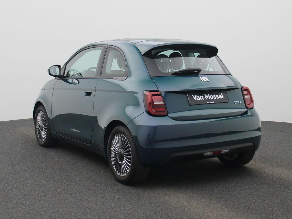 Fiat 500 500e 42 kWh Icon Camera | Panodak | Zetelverwarming, Auto's, 4 zetels, Stof, Blauw, 1365 kg