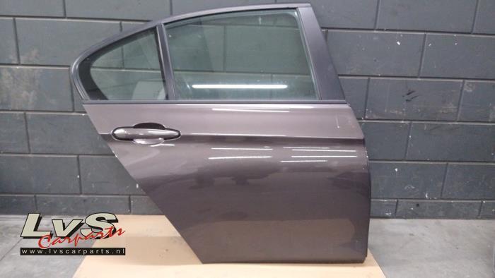 Portier 4Deurs rechts-achter van een BMW 3-Serie (A17), Auto-onderdelen, Carrosserie, Deur, BMW, Gebruikt, 3 maanden garantie